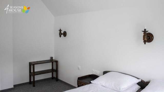 Отели типа «постель и завтрак» 4 Seasons - House Sub Cetate-36